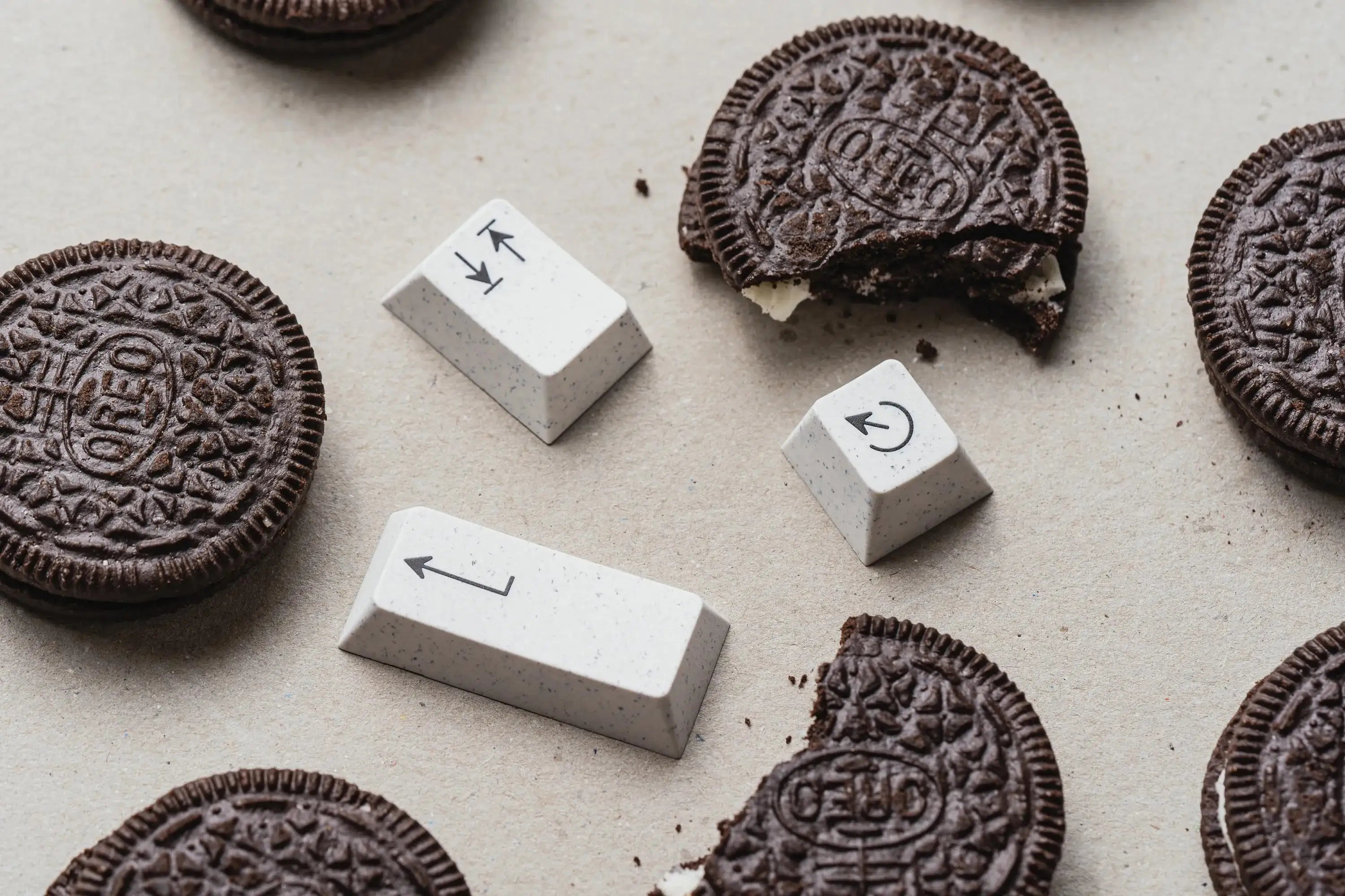 PBTfans Cookies 'N Creme ABS Doubleshot Keycap Set