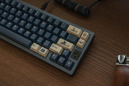 Tutkeys The Holiday PBT Keycap Set