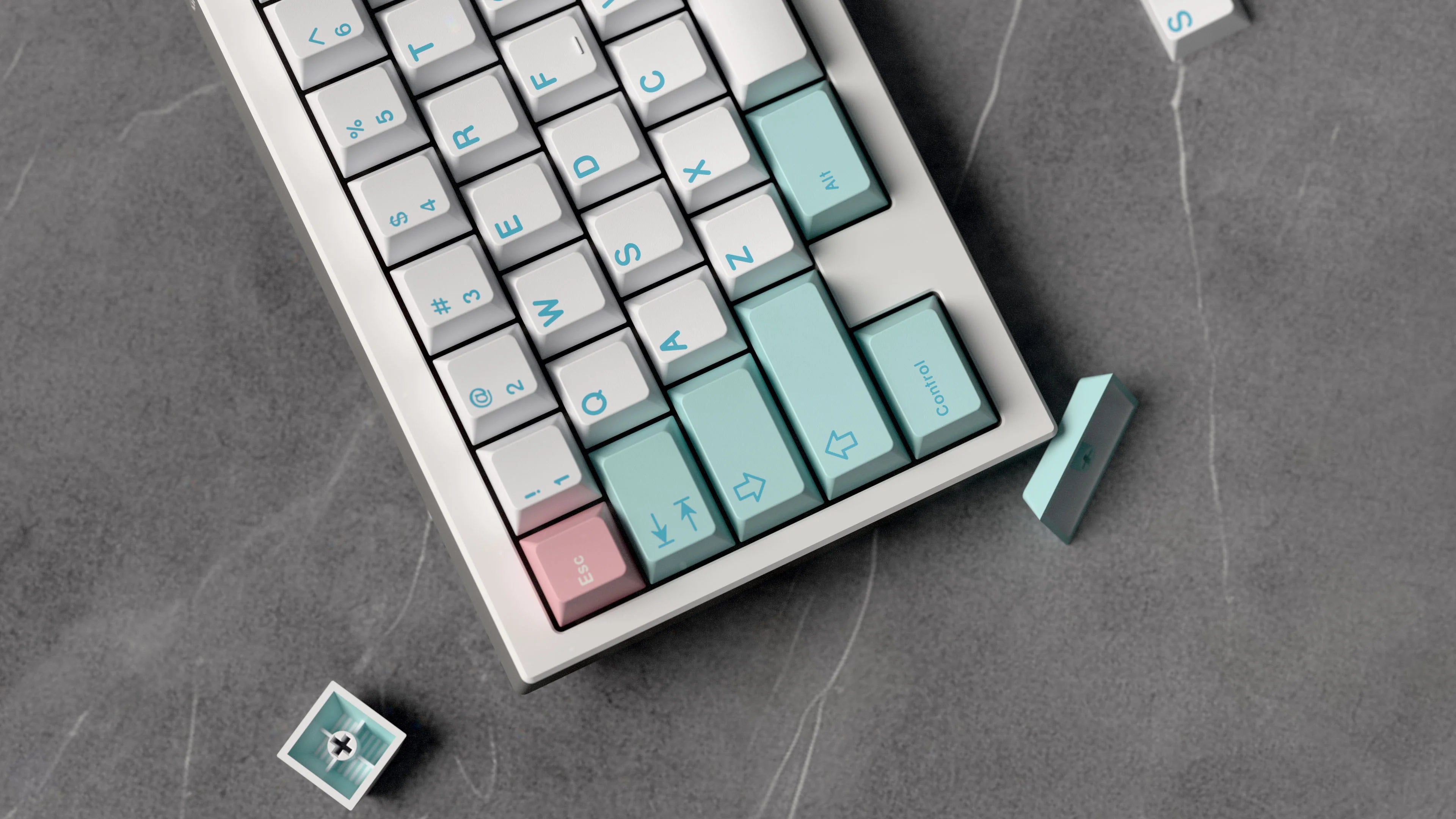[Coming Soon] GMK CYL Noel R2 ABS Keycap Set